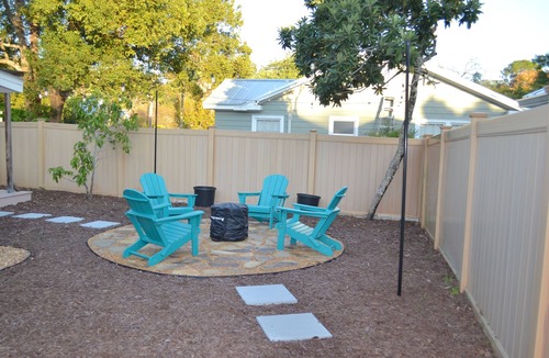 Mount Dora House | TREASURE ON TREMAIN – Charming 3BR/2BA home, Short Walk to Everything!