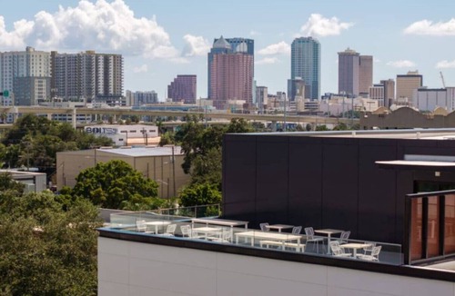 Historic Ybor Apartment | Trendy Ybor Studio | Free Parking | Close to DT!