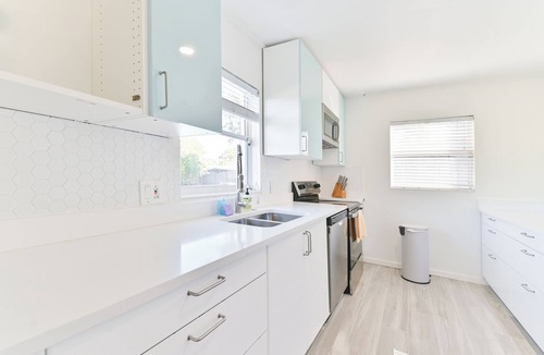 St. Petersburg House | Tropical oceanfront Oasis, 2 BR with Saltwater pool in Florida