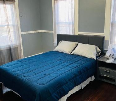 Irvington House | Two Bedrooms Home