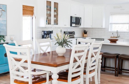 Northeast Virginia Beach House | Updated 3BR North End beach house steps from the ocean.
