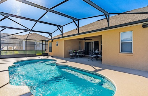 Tuscan Ridge House | Upgraded Home - Private Pool - Near Disney