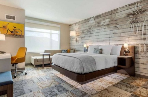 Charleston Hotel | Upscale hotel near Historic District & Folly Beach