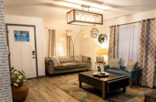 East Ybor House | Upscale Ybor House with Outdoor Living Space