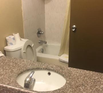 Bearss Plaza Hotel | Valuelodge Busch Gardens - Tampa