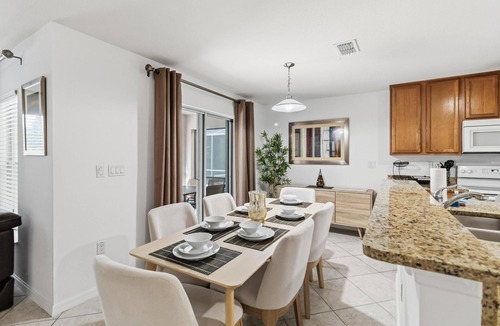 Veranda Palms House | Veranda Palm, private pool, near famous attractions!