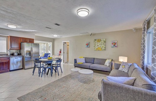 Largo House | Villa Bella with Heated Pool
