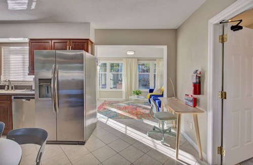 Largo House | Villa Bella with Heated Pool