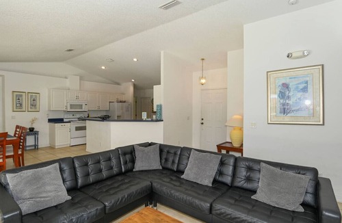 Inverness House | Villa Grandjean 4 bedroom with private pool!
