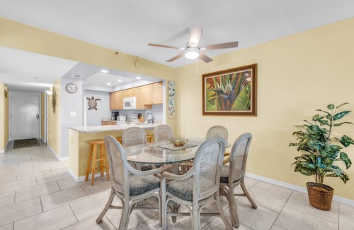 Madeira Beach Condo | Villa Madeira 202 Beautiful updates, breathtaking view, walk to John's Pass!