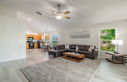 Sabal Harbour House | Villa Madeira - Stylish Pool Abode with Lake Views by The Bay & Key Collection