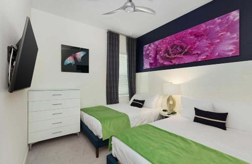 Loughman Villa | Villa Near Parks with BBall Theme BR, Arcade, Theater