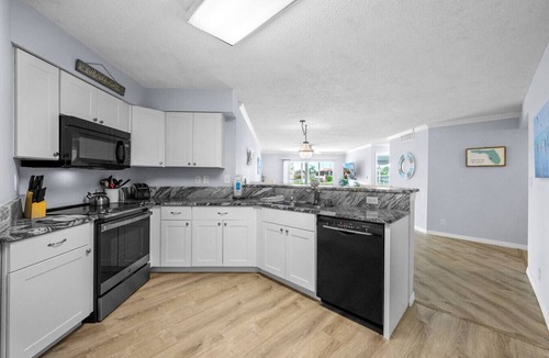 Isla del Sol Condo | Vista Verde East 8-164