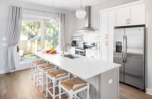 Folly Beach House | Walk Everywhere! 12BR Retreat, 3 Pools, Sleeps 24+