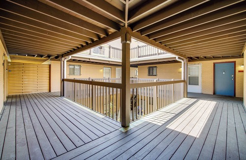 Atlantic City Apartment | Walk to Casino: Condo w/Balcony in Atlantic City!