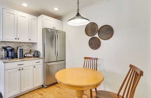 Hopatcong House | Walk to Lake Hopatcong: Vibrant Home w/Deck!