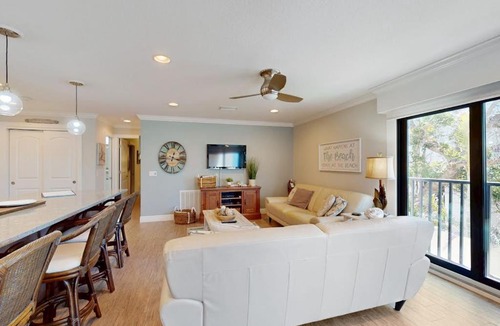 Holmes Beach House | Water's Edge 105 South