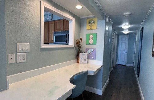 Rocky Point Apartment | Waterfront! 10 min to airport/Near stadium