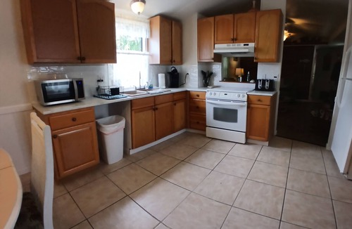 Cape Cay House | WATERFRONT! $75 JULY Special,New Remodel 2/2 Kayak, Gulf, dolphins, manatees.