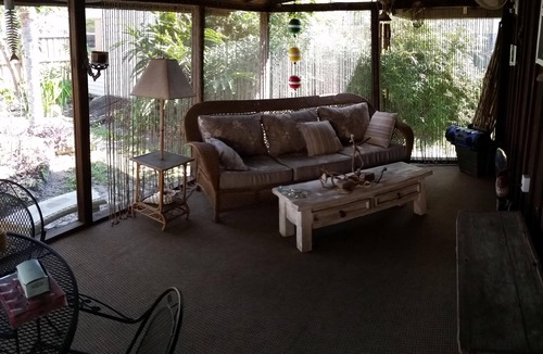 Cape Cay House | Waterfront $75 JULY Steal, kayak the Gulf, Dolphin, manatees, Hudson Beach