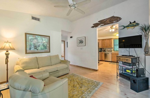 Inglis House | Waterfront Inglis Getaway w/Dock: 5 Mi to Gulf
