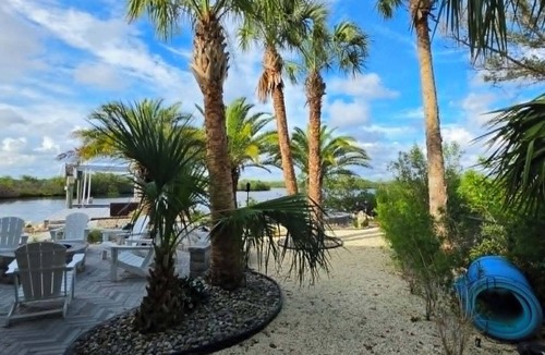 Crystal River House | WATERFRONT Ozello Beauty with direct gulf access 2-bedroom house sleeps 5