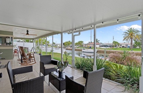 Flor-a-mar House | Waterfront Paradise in Gulf Harbors Private Dock