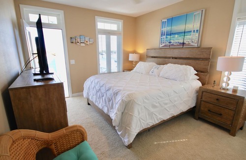 Steinhatchee Condo | Waterfront, RIVERS EDGE CONDO #3D-BLDG 1 *PRIVATE DOCK and ASSIGNED BOAT SLIP!