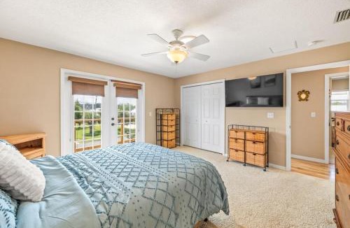 Welaka House | Waterfront St Johns River near springs with boat dock and water sports