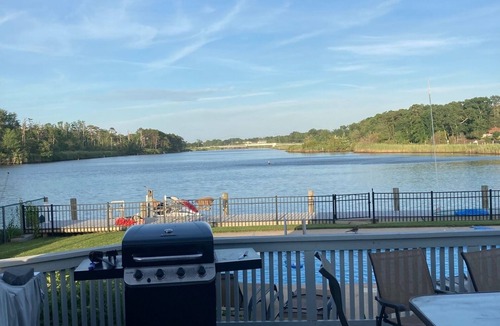 Brick House | Waterfront views from the pool
