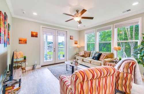 Elberta House | Waterfront Wolf Bay Home w/Private Boathouse!