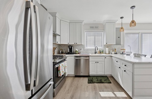 Ventnor City House | We Love Dogs in this Beautiful Ventnor House!