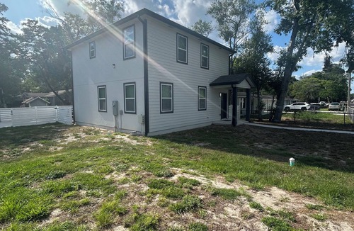 Westside House | Welcome to the Ember Retreat ft. Fully fenced yard 3/2.5 bed& bath and Game Room