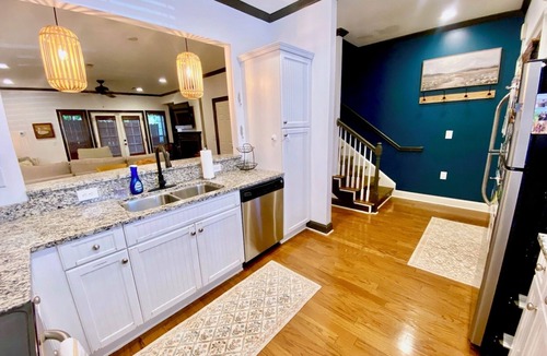 Greenville Downtown Cottage | West End Townhouse steps from Main St & Falls Park, Shopping, Dining, Stadium