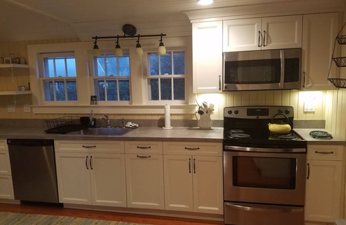 Quioque House | Westhampton, waterfront, 2 acres w/tennis, dock. 15 miles from USOpen.