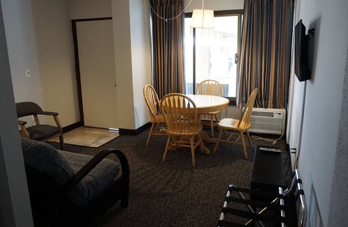 Ortley Beach Hotel | Windjammer Motor Inn