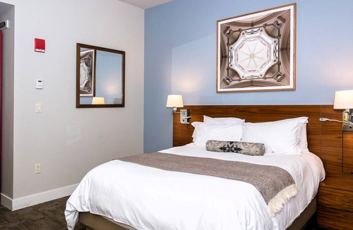 Ossining Hotel | Windrose On Hudson