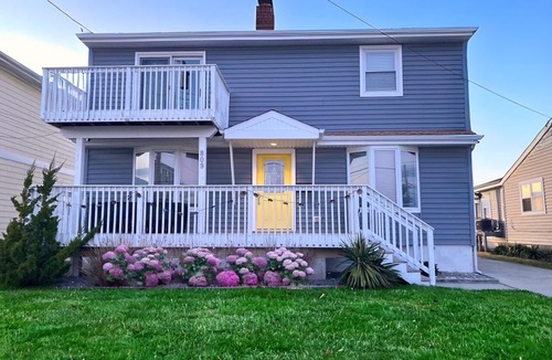 Brigantine House | Wonderful location for entire family near Brigantine Beaches, Bay & Golf Course