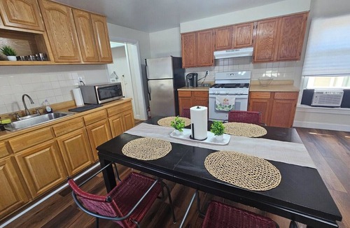 Harrison Apartment | Wordl CUP - Walk to PATH Easy NYC & MetLife Access Parking