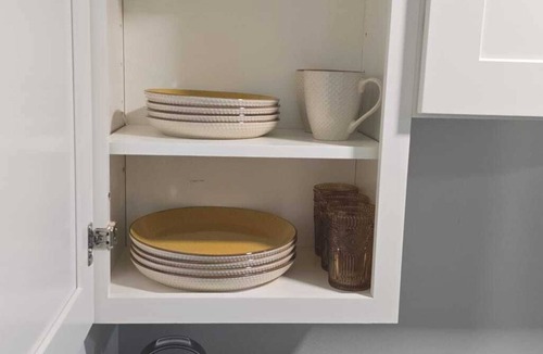 Southgate Apartment | Work Studio - Very small