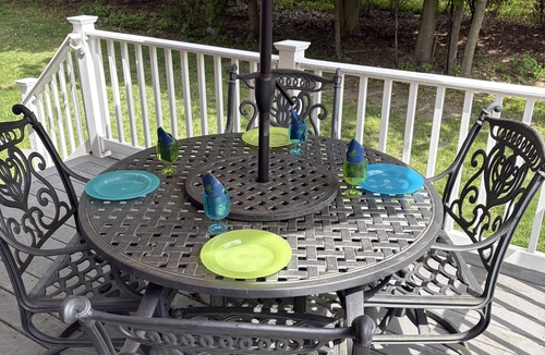 Ridgewood Apartment | World Cup Accommodations with Easy Access to NYC: Fully Updated 2 Bedroom Apt