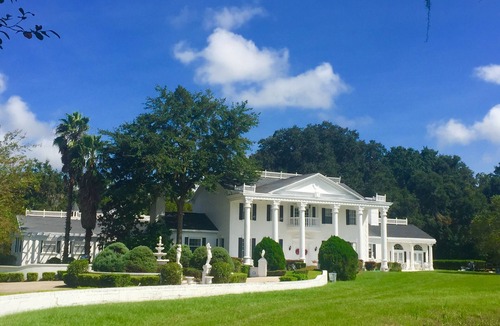 Reddick House | WORLD EQUESTRIAN CENTER 10m Private 1BR/1BA Stalls Pasture for Horses available