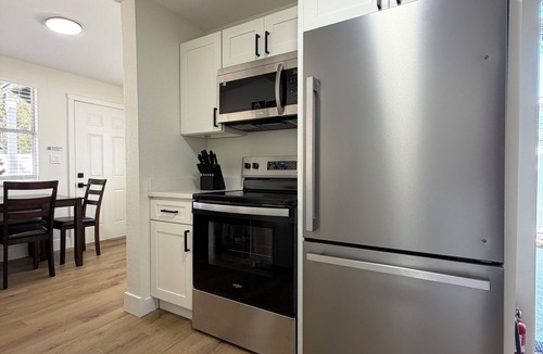 North Trail House | Your prime Sarasota Escape, Comfort, Privacy, Prime location, Relax Tonight.