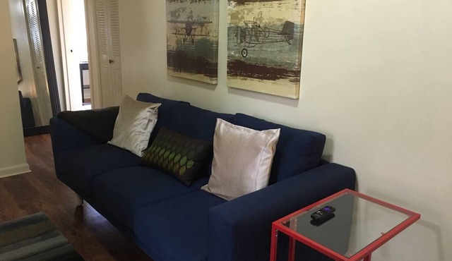 1715 1F · Comfy Family Friendly/Parking Avail-20Min to NYC