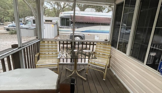 2 bedroom home close to Disney
