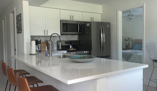 3-bedroom house in soothing St. Petersburg with cool AC