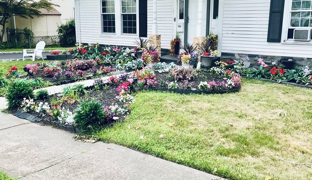 3-bedroom house in tranquil Teaneck perfect for relaxing stays