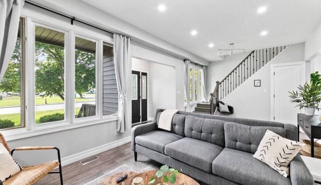 4Bed Apt With a Firepit + Golf Club