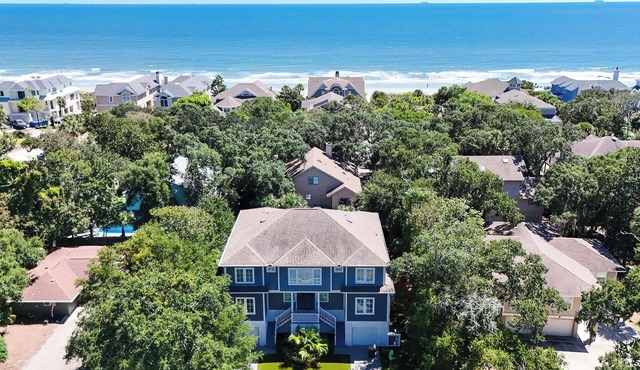 52 N. Forest Beach-4th row (176 yard walk) to ocean w/elevator & much more!