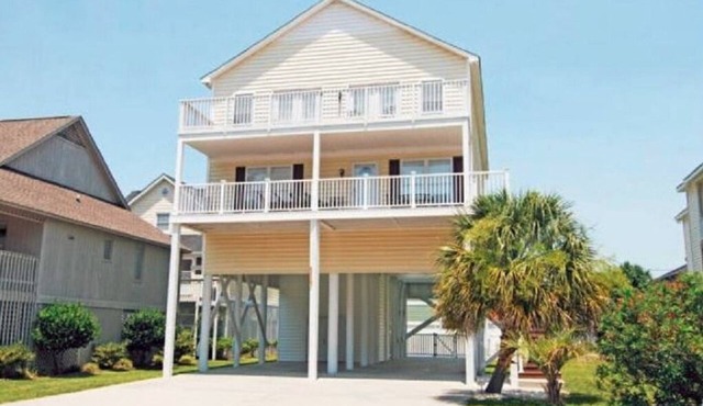 7BR Outdoor Oasis - Brand New Pool, Waterfalls, Wet Pad, Putting Green, Hot Tub